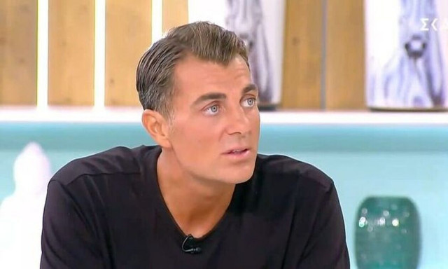 Ο Στέλιος Χανταμπάκης διαψεύδει πρωτοσέλιδο:  Άκρως προσβλητικά και υποτιμητικά κείμενα για εμένα