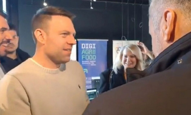 Μια ωραία ατμόσφαιρα στον ΣΥΡΙΖΑ:  Νέα ατάκα Τζάκρη με «όλα τα είχε η Μαριορή...»