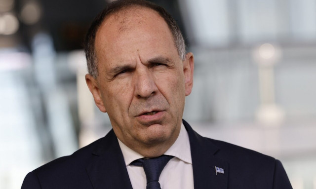 Γεραπετρίτης από τις Βρυξέλλες: «Οι σχέσεις μεταξύ Ελλάδας και Τουρκίας έχουν βελτιωθεί»