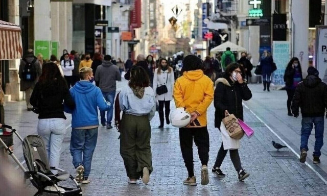 Κατώτατος μισθός: Πόσο και πότε αυξάνεται -Τι γίνεται με τις τριετίες