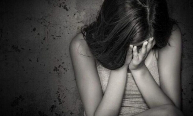 Κερατσίνι: «Ήταν θέλημα Θεού να μας το πει» - Ξεσπά ο πατέρας της 9χρονης που βίαζε ο παππούς της