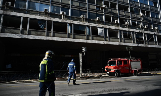 Βόμβα στη Σταδίου: Πού στρέφονται οι έρευνες της αντιτρομοκρατικής – Ποια είναι τα νέα στοιχεία