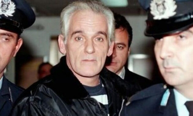 Βαγγέλης Ρωχάμης: Η απόδραση του Έλληνα «πεταλούδα» και η «θραύση» που έκανε στο γυναικείο φύλλο