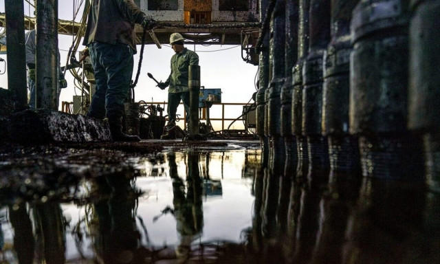 Εφιαλτική πρόβλεψη για το πετρέλαιο: Έλλειψη προσφοράς το 2025