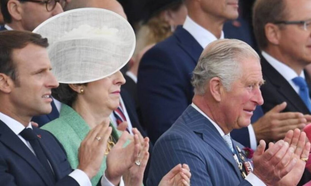 Ο Μακρόν ευχήθηκε στον βασιλιά Κάρολο «ταχεία ανάρρωση» στα αγγλικά