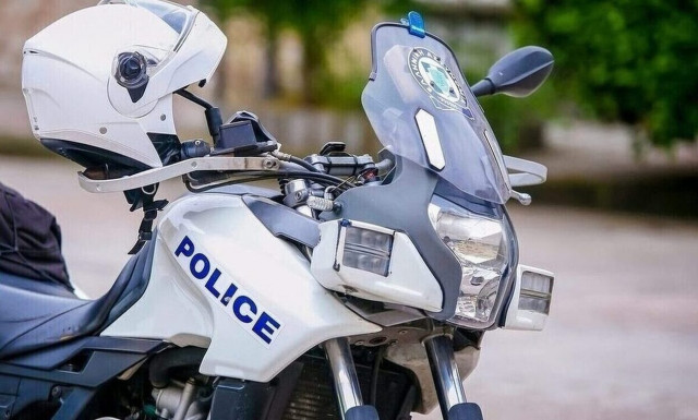 Θεσσαλονίκη: Διαρρήκτες αποθήκης «πιάστηκαν στα πράσα» από αστυνομικό εκτός υπηρεσίας