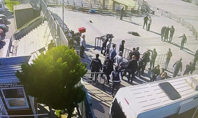 Τουρκία: Ένοπλη επίθεση έξω από δικαστικό μέγαρο - Σκληρές εικόνες