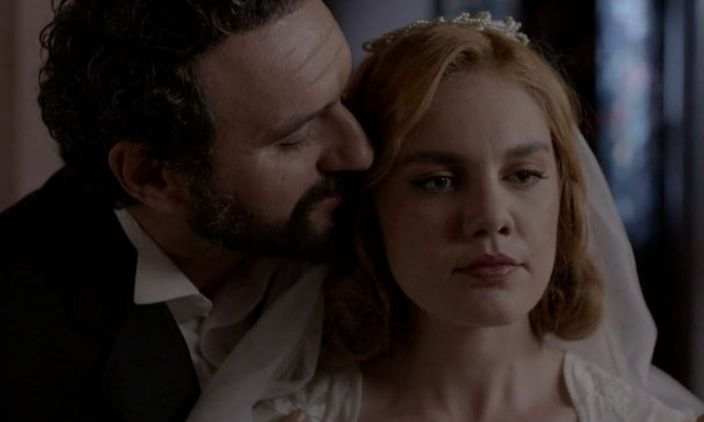 Τα δύο παράνομα ζευγάρια στο Προξενιό της Ιουλίας