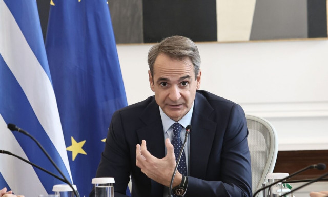 Τα ανοιχτά μέτωπα της κυβέρνησης - Αγρότες, ομόφυλα, ευρωεκλογές