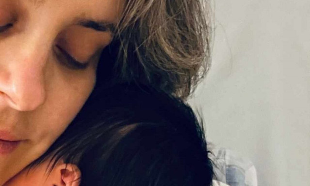 Αγοραστή Αρβανίτη: Η πρώτη ανάρτηση με την μπέμπα στο σπίτι