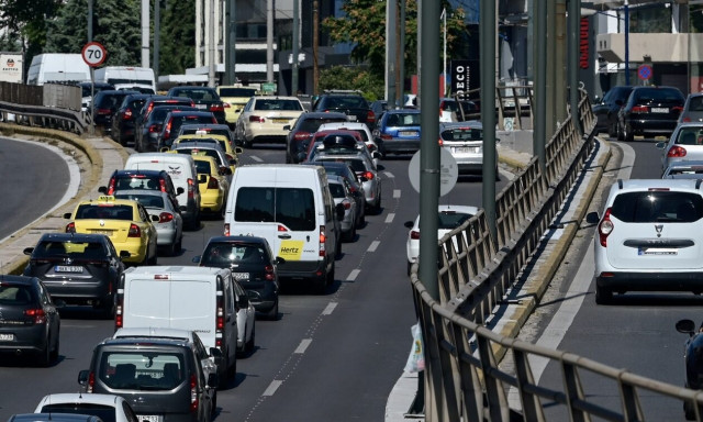 Αμπελόκηποι: Παράσυρση πεζού στη Λεωφόρο Κηφισίας