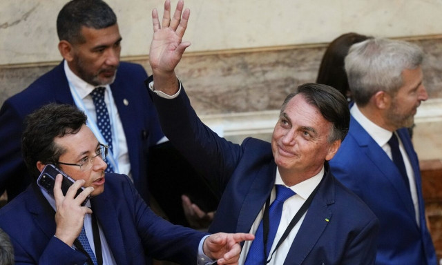 Μπολσονάρο: Καλείται να παραδώσει το διαβατήριό του - Η απόπειρα πραξικοπήματος και οι συλλήψεις