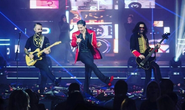 Χρήστος Μάστορας: Αναβάλλει δύο νυχτερινές εμφανίσεις του λόγω προβλήματος υγείας