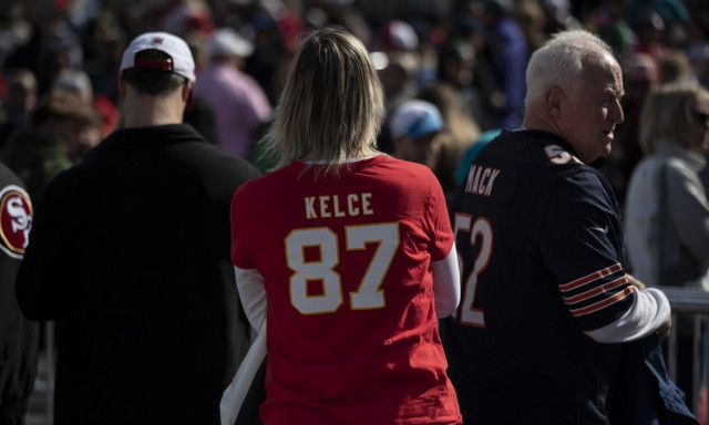 O τελικός του Αμερικάνικου Ποδοσφαίρου με αμέτρητες αγορές στα καταστήματα ΟΠΑΠ