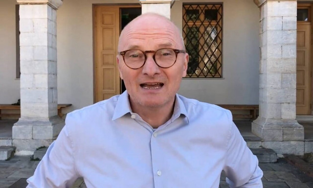 Γερμανός πρέσβης: «Πάνω από 10.000 μαθητές στη Γερμανία μαθαίνουν αρχαία ελληνικά στο σχολείο»