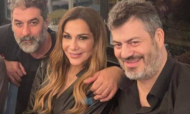 Κονταρός: «Θα είναι τιμή για μένα να παντρέψω τη Δέσποινα Βανδή με τον Βασίλη Μπισμπίκη»