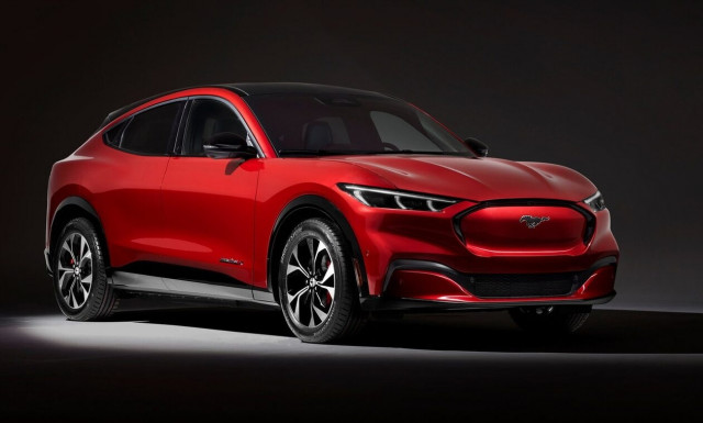 Ford: Πως το γιαούρτι βοήθησε τη νέα Mustang Mach-E να χάσει βάρος