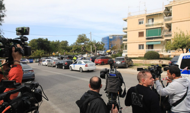 Μακελειό στη Γλυφάδα: «Αγαπούσε τη Δέσποινα Καρνέση, δεν την κυνήγησε», λένε φίλοι του δράστη