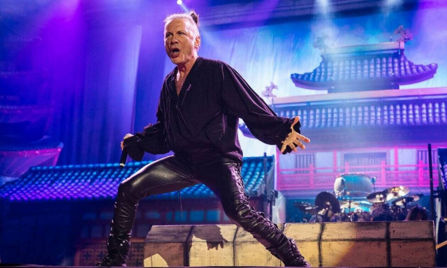 Ο Μπρους Ντίκινσον παραδέχεται ότι έχασε την ψυχραιμία του στην συναυλία των Iron Maiden στο ΟΑΚΑ