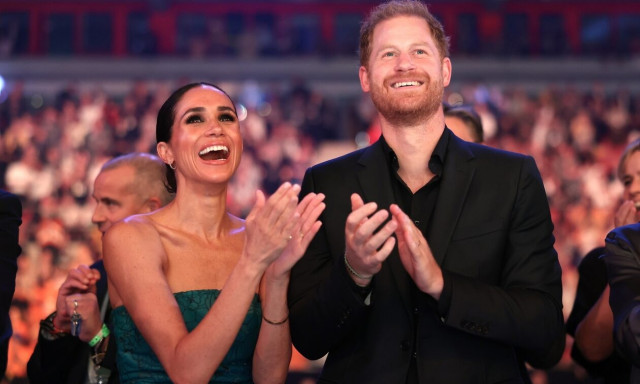 Χάρι-Μέγκαν: Προκαλούν το παλάτι με το νέο τους σάιτ - «Μπορεί να τους το κλείσει το Μπάκιγχαμ»