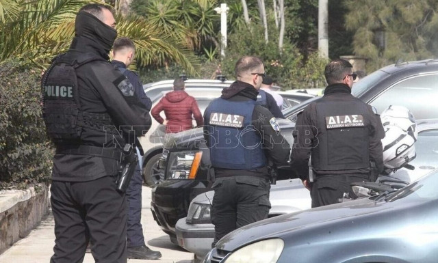 Γλυφάδα: «Έγινε κάτι βαθύτερο, δεν ήταν η απόλυση» - Τι απαντά ναυτιλιακός αναλυτής