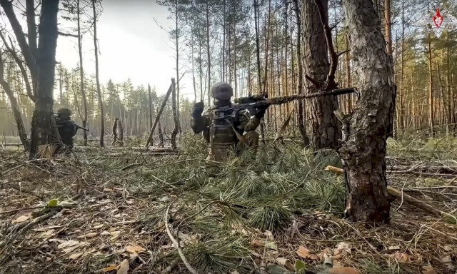 Ρωσία: Στα 70 χρόνια αυξάνει το όριο ηλικίας στράτευσης ο Πούτιν