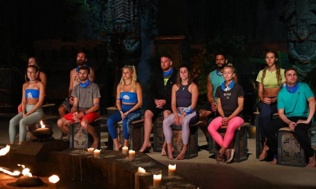 Survivor: Εκνευρισμός στην κόκκινη ομάδα με την επιστροφή του Τζέιμς και της Σταυρούλας