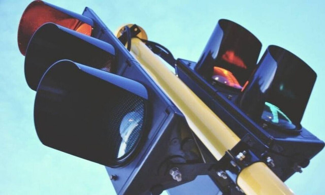 Φανάρια: Έρχεται και τέταρτο χρώμα - Ποιο είναι και τι θα σημαίνει