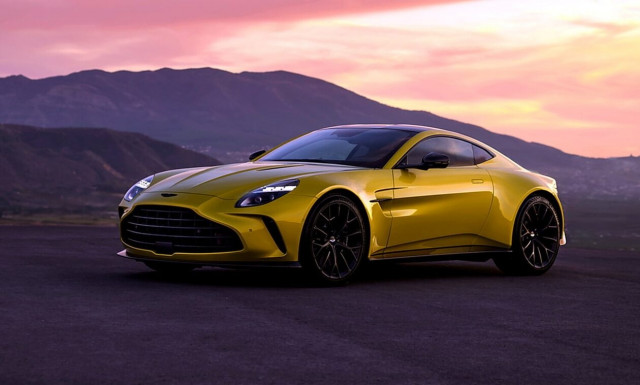 Η Aston Martin έκανε τη νέα Vantage πανίσχυρη