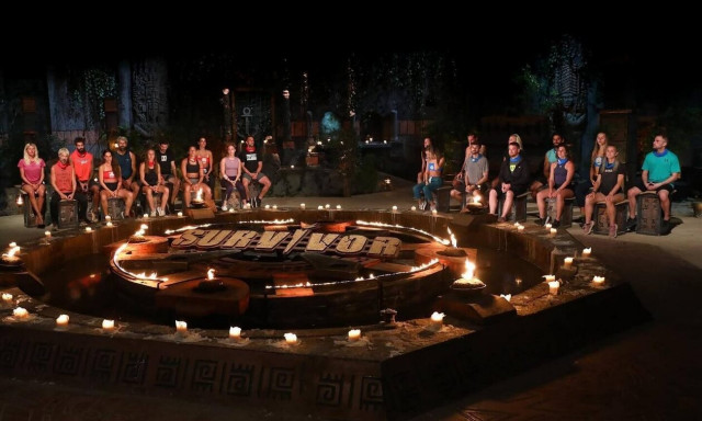 Survivor: Λυγίζουν οι παίκτες στο πρώτο έπαθλο επικοινωνίας – Άσχημο το κλίμα στην κόκκινη ομάδα