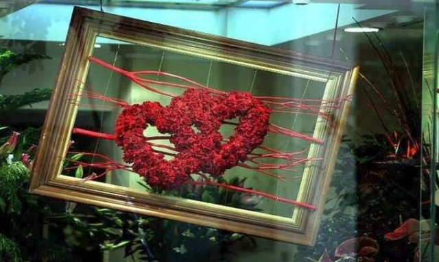 Άγιος Βαλεντίνος: Ποια είναι η ιστορία της γιορτής των ερωτευμένων - Η ελληνορθόδοξη εκδοχή