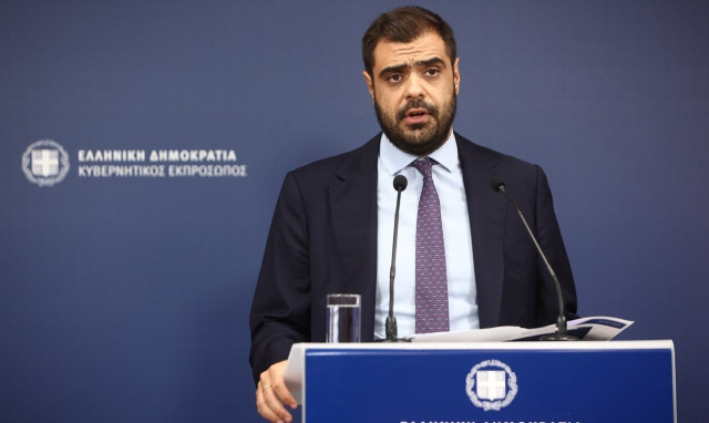 Παύλος Μαρινάκης για ομόφυλα ζευγάρια: «Η στάση κάθε βουλευτή και υπουργού είναι προσωπική»