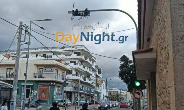 Ρέθυμνο:Έδεσαν πρόχειρα με… σκοινί το φανάρι!