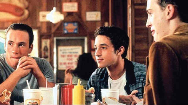 «Διαλειμματική νηστεία»: Η απόλυτη διατροφική μόδα των ημερών