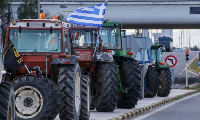 «Κόκκινη γραμμή για την κυβέρνηση η μαζική «απόβαση» τρακτέρ των αγροτών στο κέντρο της Αθήνας