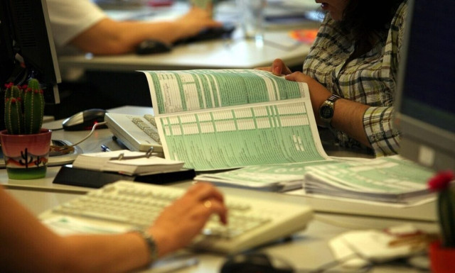 Φορολογικές δηλώσεις: Πότε λήγει η προθεσμία των χωριστών δηλώσεων για τα παντρεμένα ζευγάρια