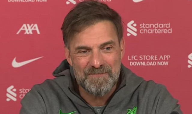 Ο Κλοπ «έδειξε» και αποθέωσε Τσάμπι Αλόνσο