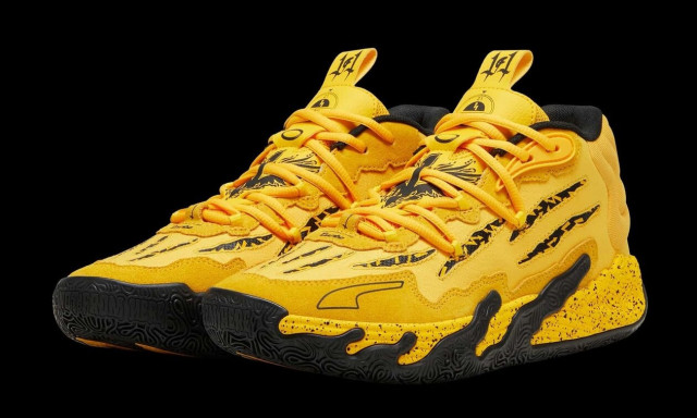 Η Porsche παίζει μπάλα στο παρκέ