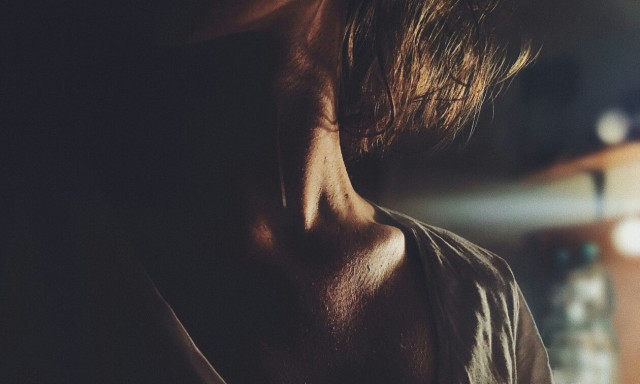 Πορνογραφία στη Χαλκίδα: Μαθήτρια καταγγέλλει συμμαθητές της πως «πείραξαν» φωτογραφία της