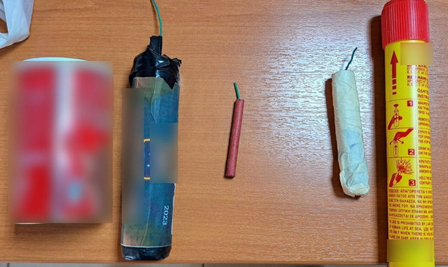 Παιανία: Χειροπέδες σε 14χρονο - «Μοίρασε» γυμνή φωτογραφία της πρώην του