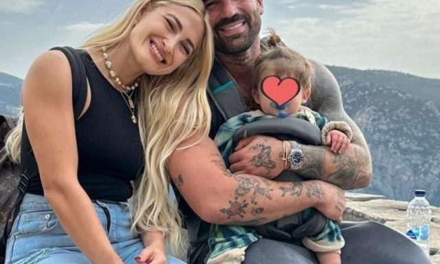 Ιωάννα Τούνη: Η κλειδωμένη βαλίτσα που αναγκάστηκε να καταστρέψει έφερε σχόλια