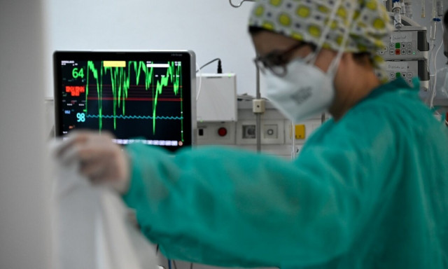 Σεμινάρια στο προσωπικό νοσοκομείων και φορέων υγείας για την ποιότητα των υπηρεσιών