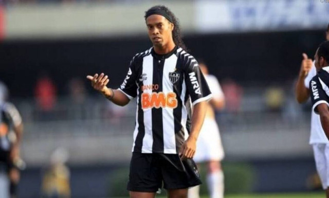 Survivor: Ο Ατζούν ανακοίνωσε ότι έρχεται στον Άγιο Δομίνικο ο Ροναλντίνιο