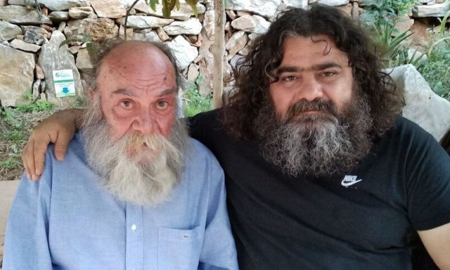 «Μοναχά όποιος έχει χάσει κοπέλι, κατέχει ίντα θα πει πόνος…»