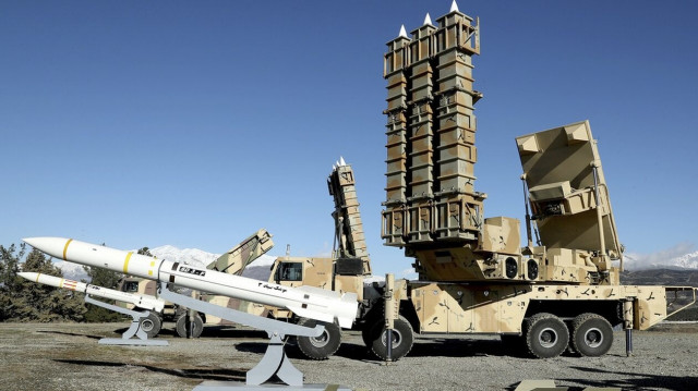 Reuters: Η Τεχεράνη έχει προμηθεύσει τη Ρωσία με εκατοντάδες βαλλιστικούς πυραύλους