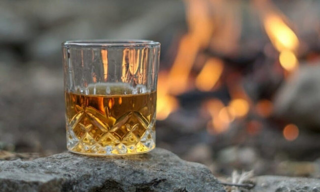 Τι είναι το light whiskey που ακούμε συνέχεια