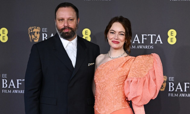 Πόσο καλά γνωρίζει η Έμα Στόουν τον Γιώργο Λάνθιμο;