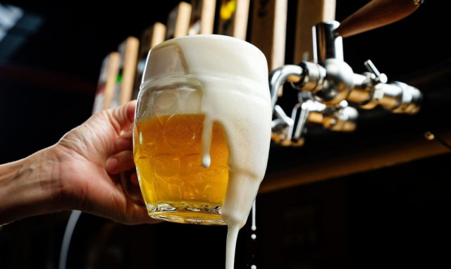 Η ώρα της μπύρας; Οι επενδυτές ποντάρουν στις ζυθοποιίες