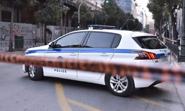 Λήξη συναγερμού: Φάρσα οι απειλές για βόμβα σε Βουλή και πρεσβείες