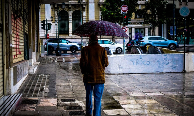 Κακοκαιρία σε δύο κύματα– Πώς θα εξελιχθεί ο καιρός τις επόμενες μέρες 